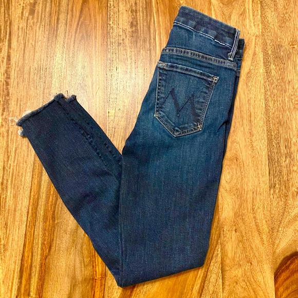 Mother High-waisted Looker Ankle Fray Jeans - Picture 2 of 2